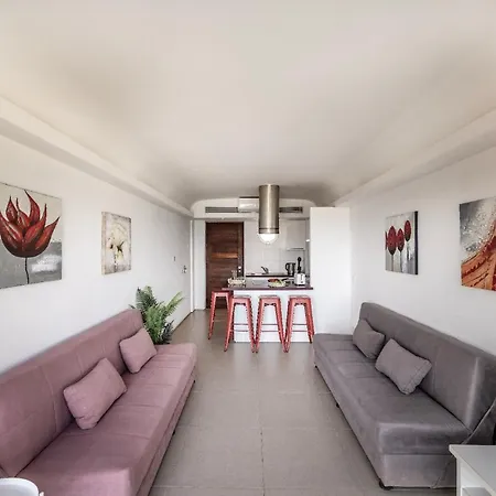 Nissia 303 Apartamento