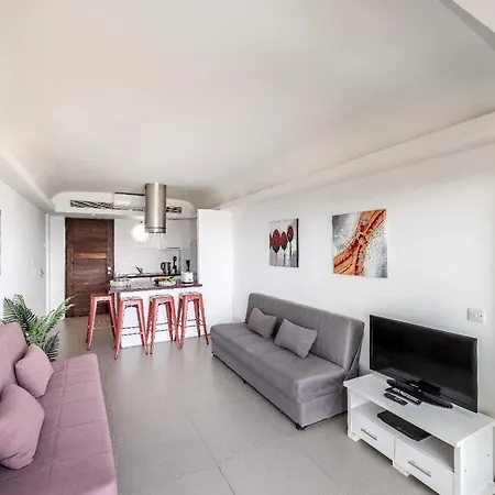 Apartamento Nissia 303
